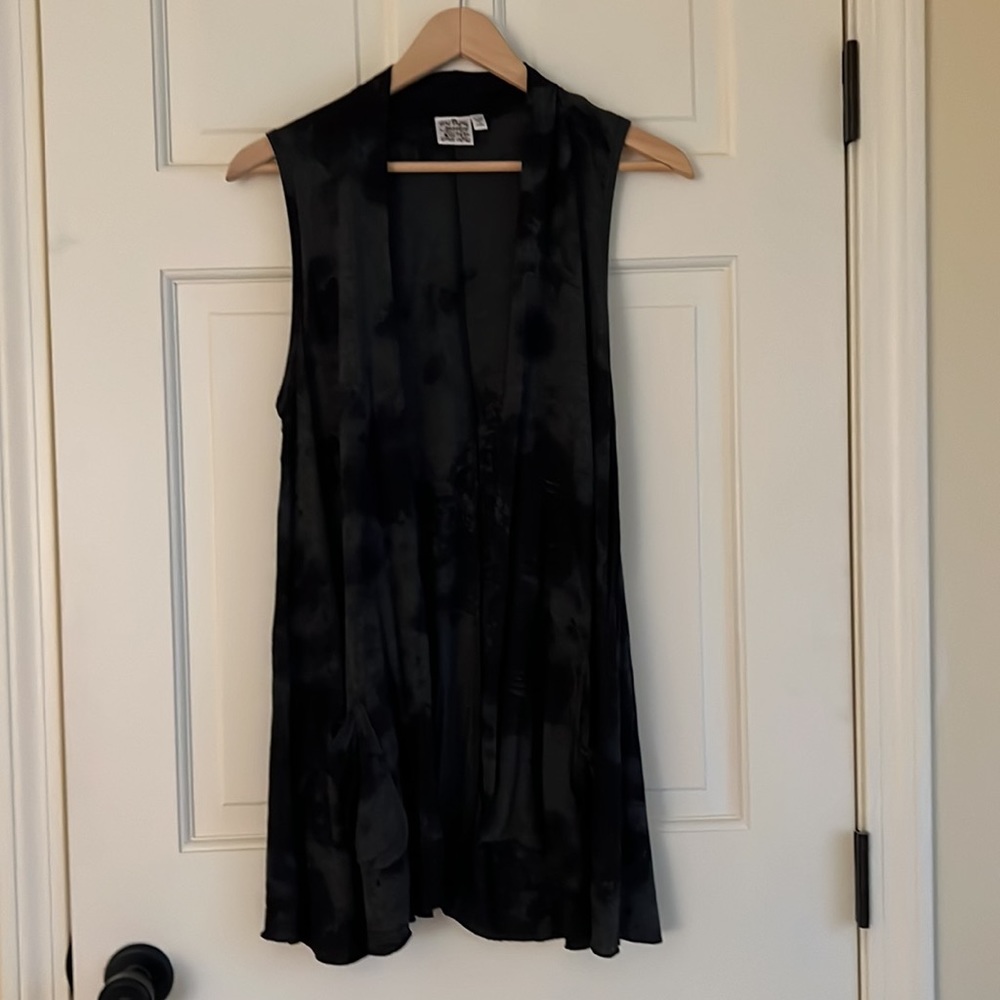 SHEER, FLOWY PARSLEY AND SAGE OPEN FRONT SHRUG